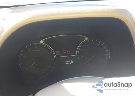 2014 Nissan Pathfinder Platinum from USA, damaged, VIN 5N1AR2MN8EC726346